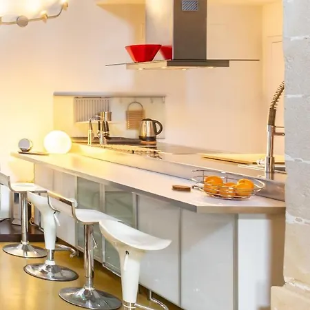 Artqhost Jerez Huge Loft & Free Parking Apartment