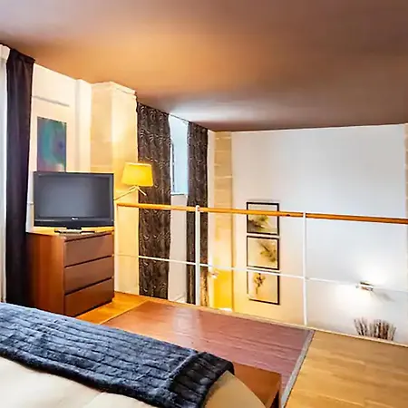 Artqhost Jerez Huge Loft & Free Parking Apartment Jerez de la Frontera