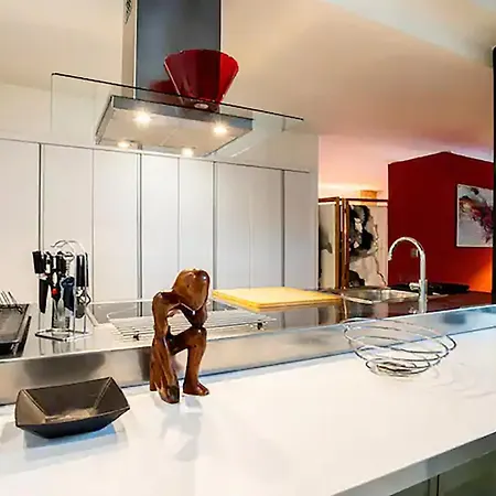 Апартаменты Artqhost Jerez Huge Loft & Free Parking *